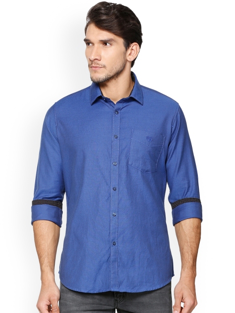 

Van Heusen Sport Men Blue Slim Fit Solid Casual Shirt