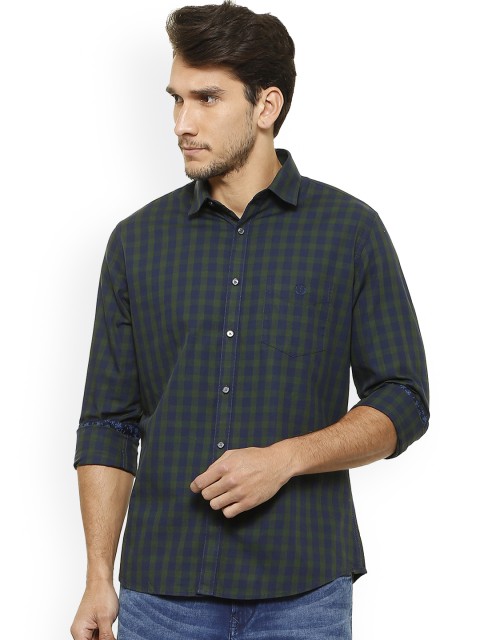 

Van Heusen Sport Men Blue Slim Fit Checked Casual Shirt