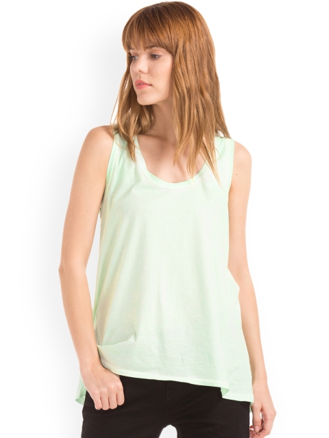 

GAP Women Vintage Wash Scoop Pure Cotton Top, Green
