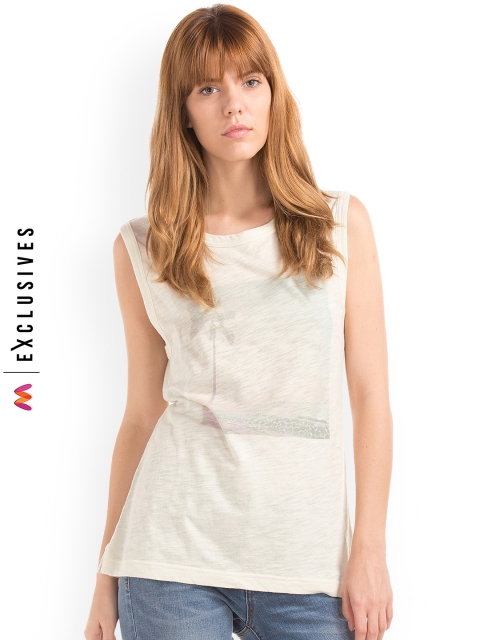 

GAP Women White Graphic Muscle Pure Cotton Top, Off white