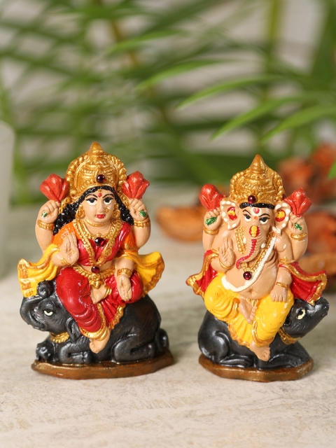 

Aapno Rajasthan Multi Color Handcrafted Laxmi & Ganesh Idols