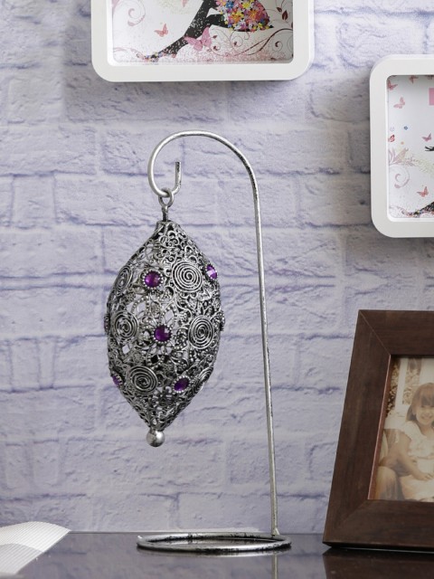 

Aapno Rajasthan Silver-Toned Tealight Holder