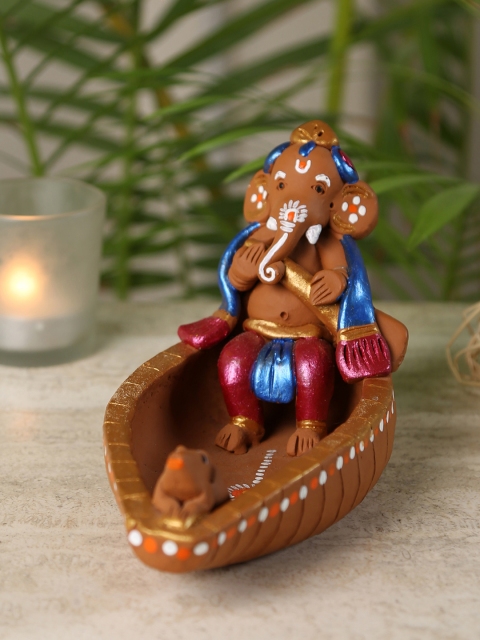 

Aapno Rajasthan Brown Handcrafted Ganesha Showpiece