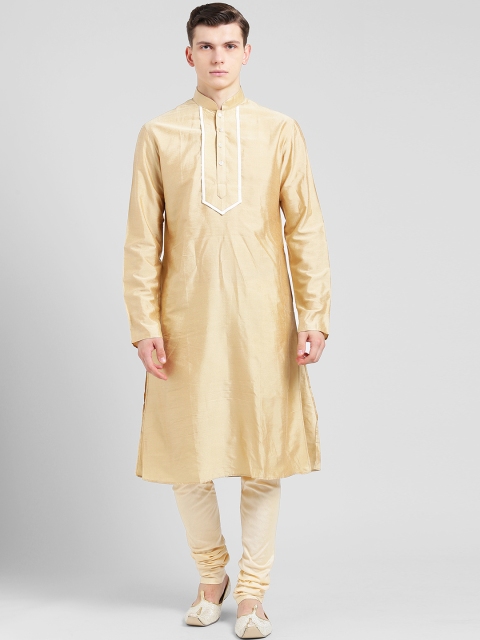 

KISAH Men Beige Solid Banarasi Straight Kurta