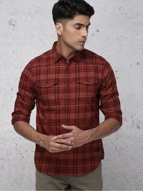 

Ecko Unltd Men Rust Brown & Maroon Regular Fit Checked Casual Shirt