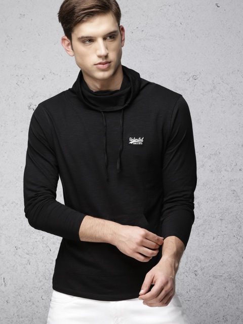 

Ecko Unltd Men Black Solid Turtle Neck T-shirt
