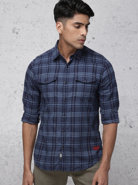 

Ecko Unltd Men Blue Regular Fit Checked Casual Shirt