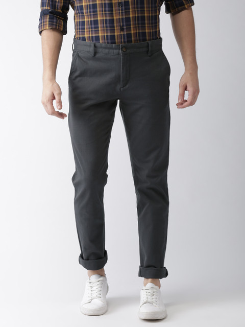 

Arrow Sport Men Charcoal Grey Chrysler Slim Fit Solid Chinos