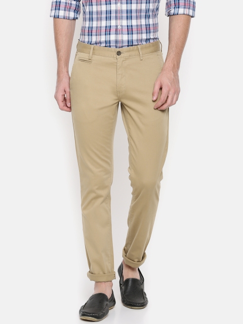 

Arrow Sport Men Khaki Chrysler Slim Fit Solid Chinos