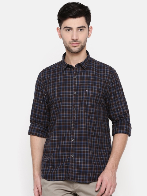 

Arrow Sport Men Brown & Navy Urban Slim Fit Checked Casual Shirt