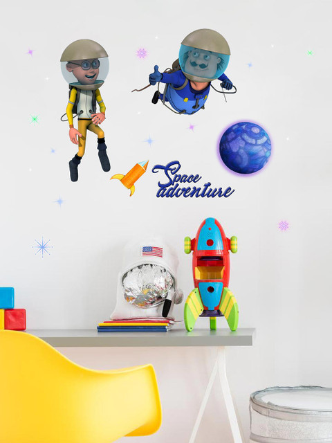 

Asian Paints Multicoloured Kids Motu Patlu Space Adventure Printed Wall Sticker, Multi