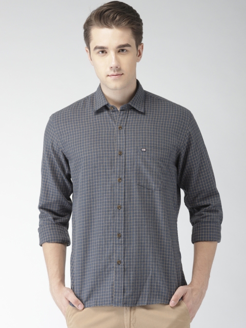 

Arrow Sport Men Navy Blue & Mustard Regular Fit Checked Casual Shirt