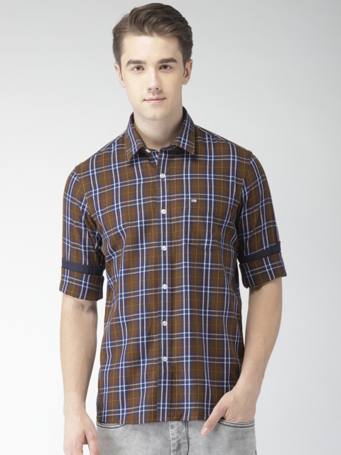 

Arrow Sport Men Brown & Navy Slim Fit Checked Casual Shirt