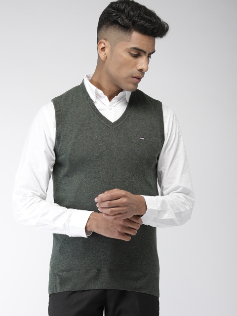 

Arrow Sport Men Olive Green Solid Sweater Vest