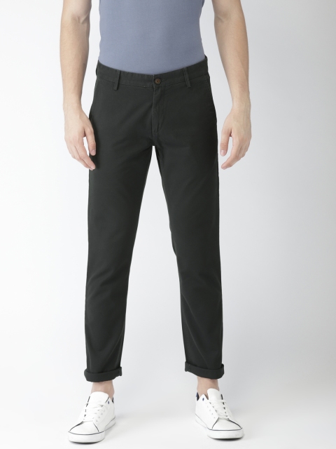 

Arrow Sport Men Black Chrysler Slim Fit Solid Regular Trousers