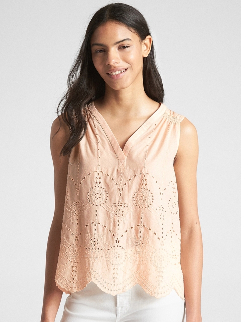 

GAP Women Pink Sleeveless Eyelet V-Neck Top