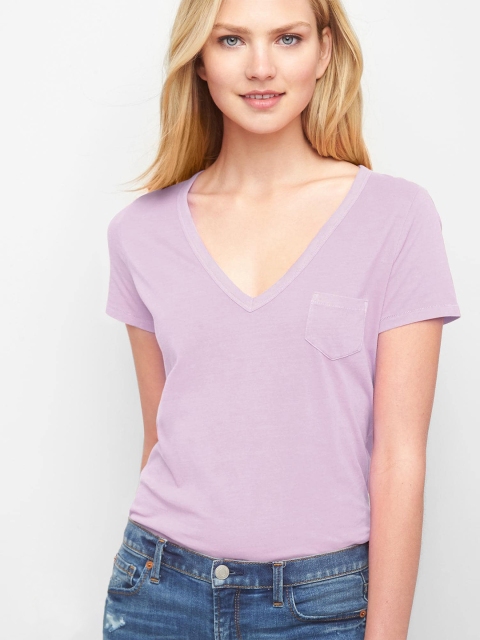 

GAP Women Vintage Wash V-Neck Top, Lavender