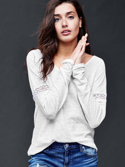 

GAP Women Grey Long Sleeve Lace-Trim Top