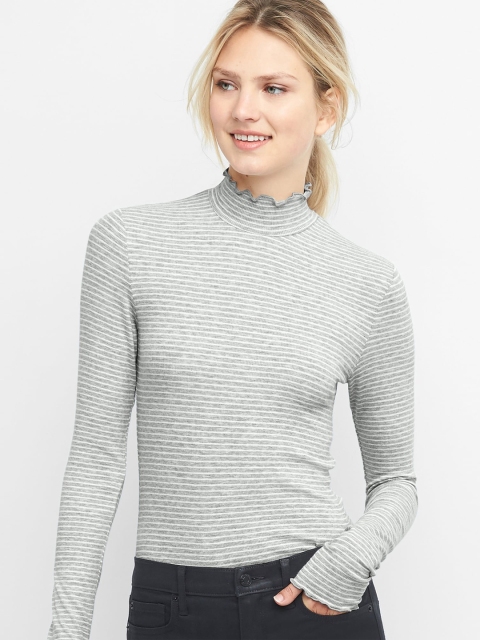 

GAP Women Grey Stripe Ruffle Ribbed Turtleneck Top