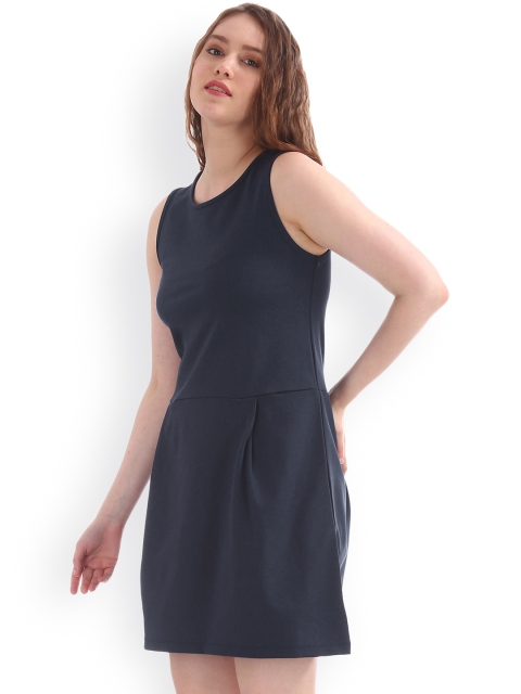 

GAP Women Blue Knit dress
