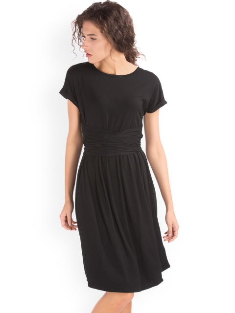 

GAP Women Black Solid Short Sleeve Front Tie Dress