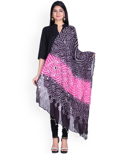 

SOUNDARYA Black & Pink Dyed Pure Cotton Dupatta