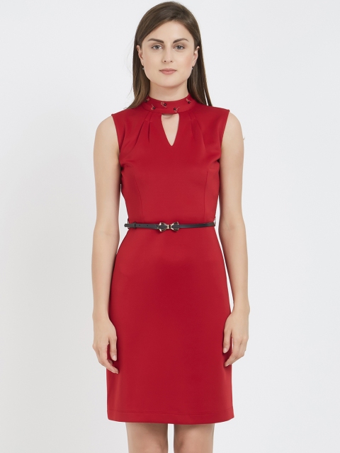 

Soie Women Maroon Solid Sheath Dress