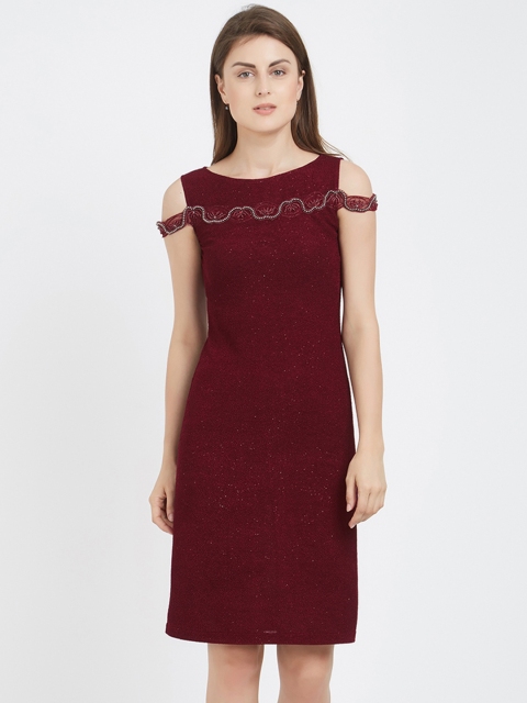 

Soie Women Red Solid Sheath Dress