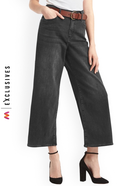 

GAP Black Women High Rise Wide-Leg Crop Jeans