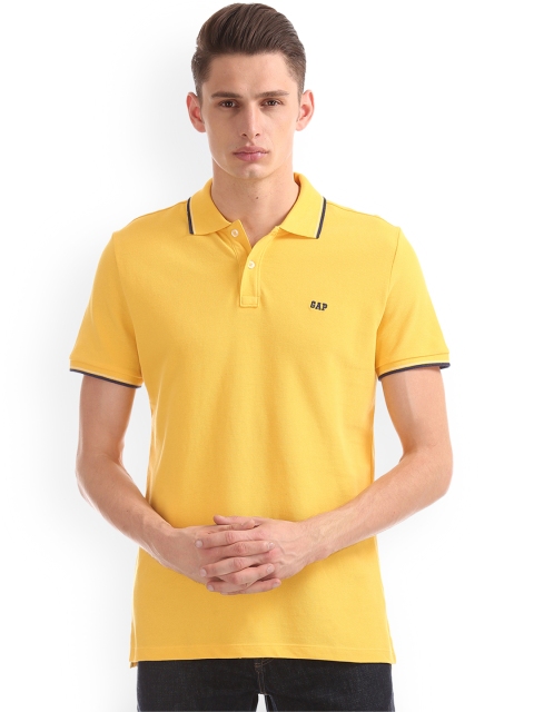 

GAP Men Yellow Basic Solid Logo Polo