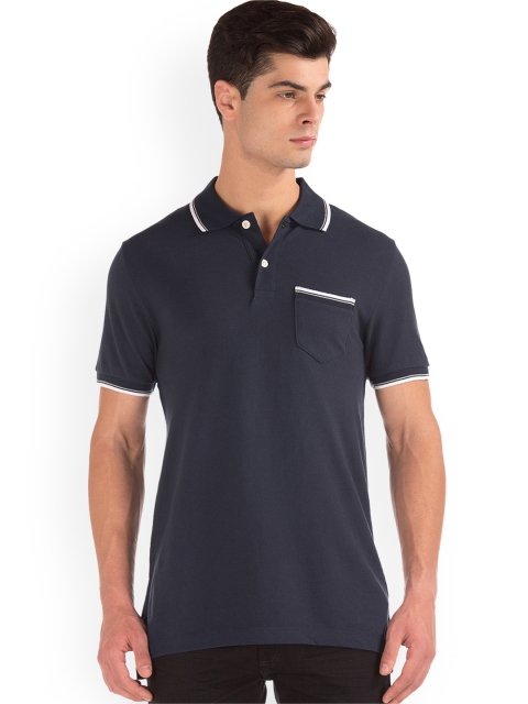 

GAP Men Blue Tipped Pique Polo Shirt