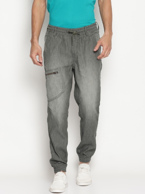 

IVOC Men Green Mid-Rise Clean Look Stretchable Jogger
