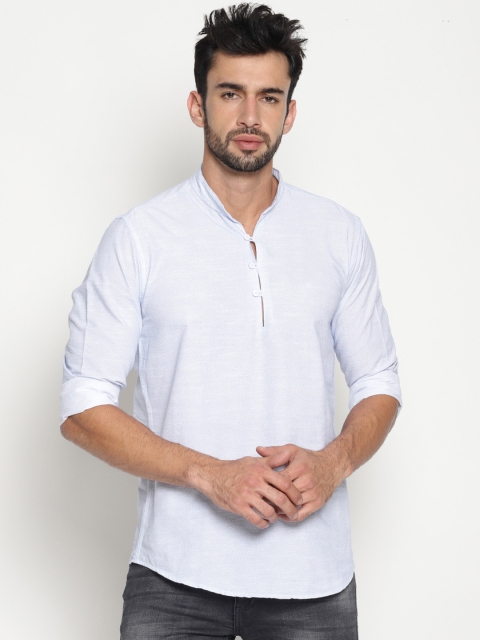 

IVOC Men White & Blue Printed Straight Kurta