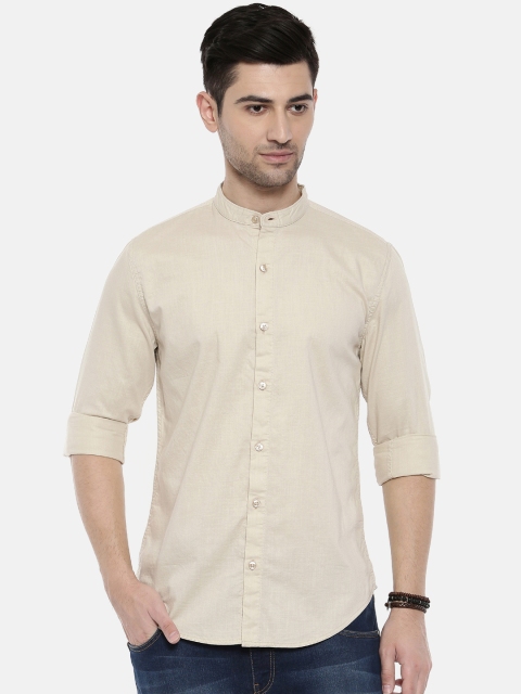 

Breakbounce Men Beige Slim Fit Solid Casual Shirt