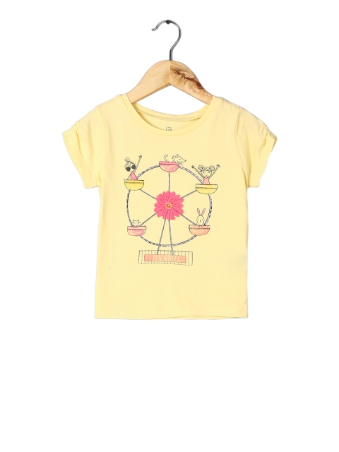 

GAP Girls Yellow Printed Round Neck T-shirt