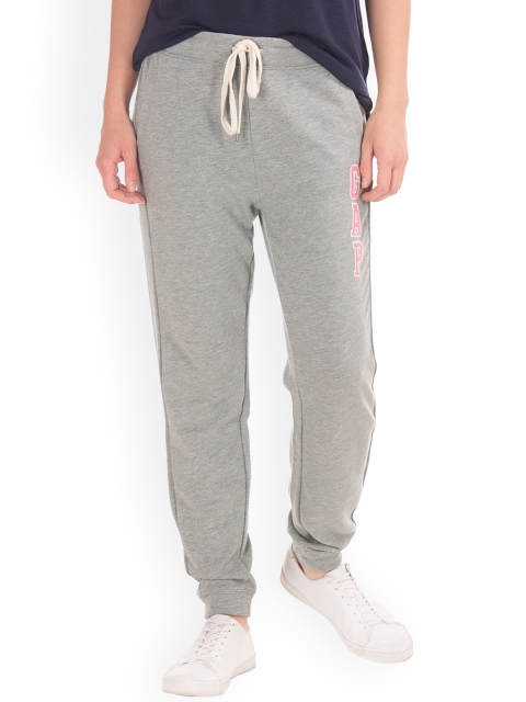 

GAP Women's Grey Logo Applique Knit Joggers