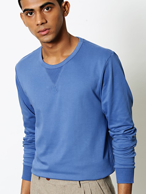

Mr Bowerbird Men Blue Solid Round Neck T-shirt