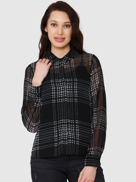 

Vero Moda Women Black & White Regular Fit Checked Casual Shirt