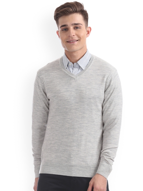 

Arrow Men Grey Solid Pullover