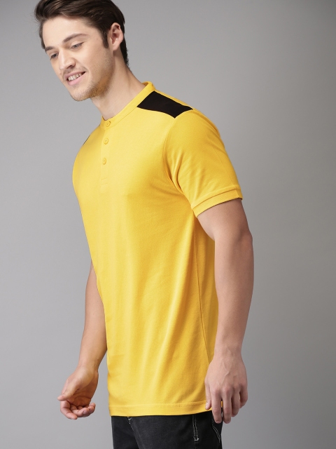 

HERE&NOW Men Yellow Solid T-shirt