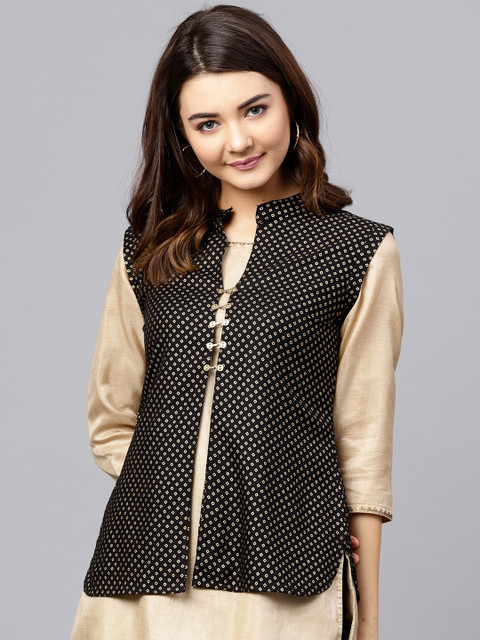 

Jaipur Kurti Black & Golden Printed Shrug