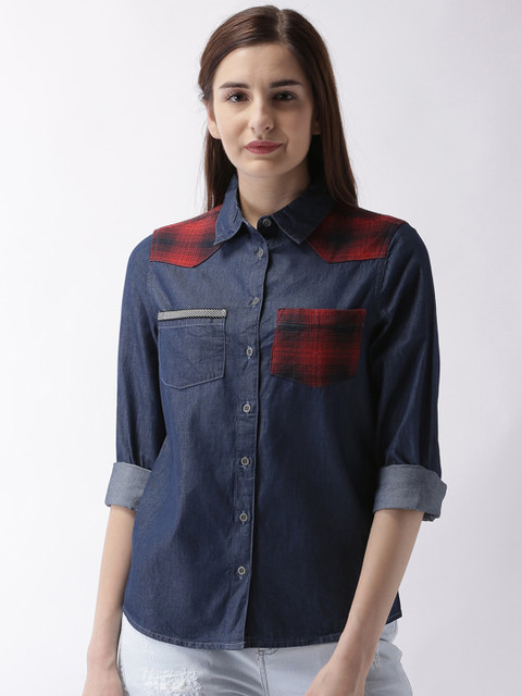 

Blue Saint Women Blue & Red Regular Fit Solid Casual Shirt