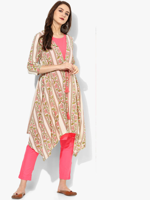 

Printed Jacket With 3/4th Sleeves Teamed Up With Solid Inner And Solid Pants, Pink