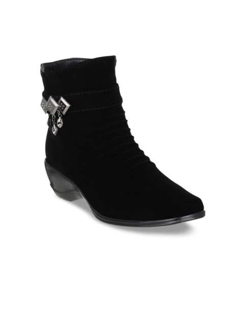 

SHUZ TOUCH Women Black Solid Heeled Boots