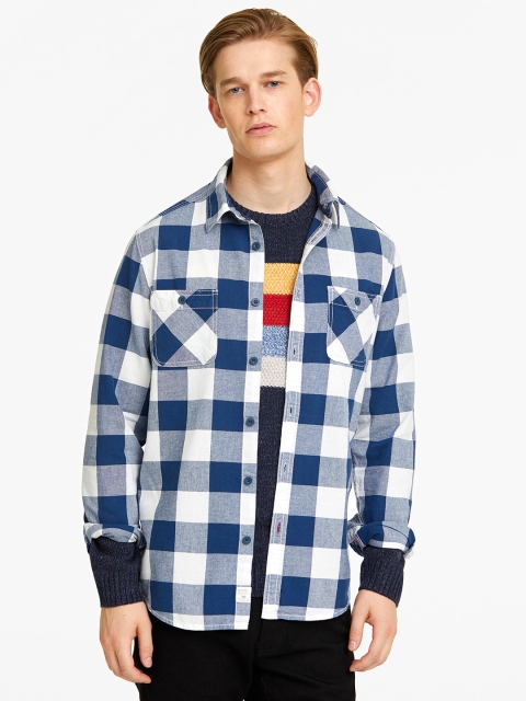 

OVS Men Navy Blue & White Regular Fit Checked Casual Shirt