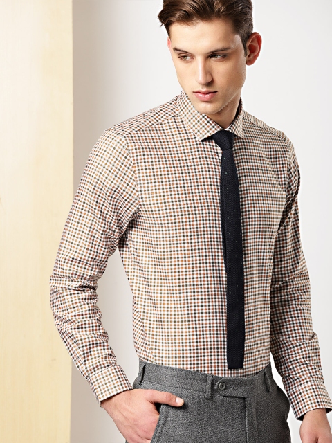 

INVICTUS Men White & Olive Green Slim Fit Checked Semiformal Shirt