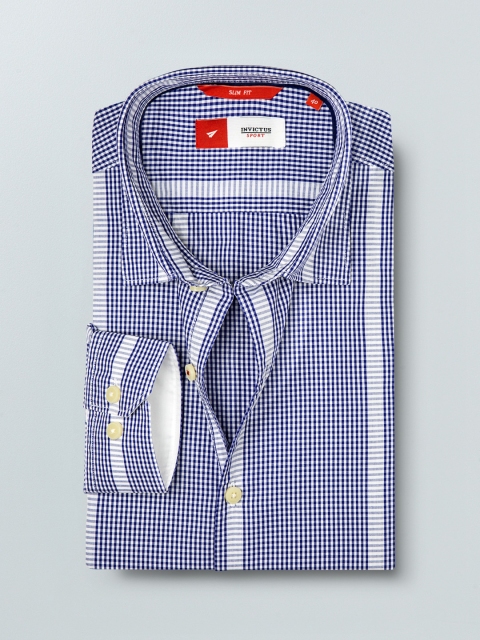 

INVICTUS Men Navy Blue & White Slim Fit Checked Smart Casual Shirt