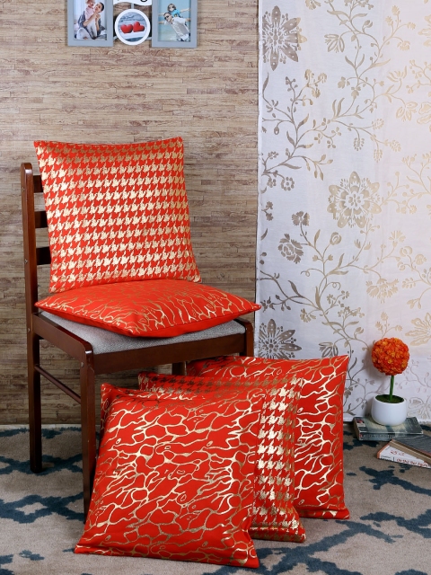 

RANGRAGE Red Set of 5 Ethnic Motifs Square Cushion Covers