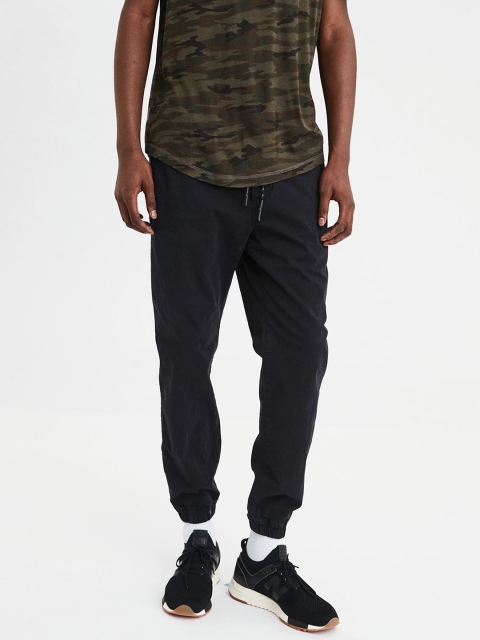

AMERICAN EAGLE OUTFITTERS Men Charcoal Regular Fit Solid Joggers