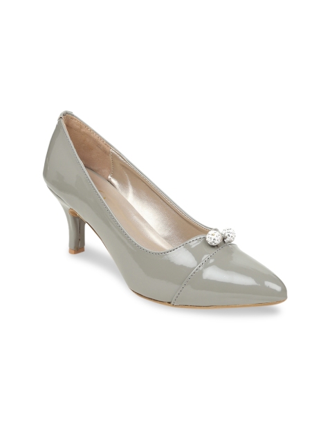 

VALIOSAA Women Grey Solid Pumps